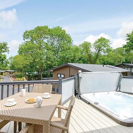 Woodside Bay Lodge Retreat Wootton Bridge  Eksteriør bilde