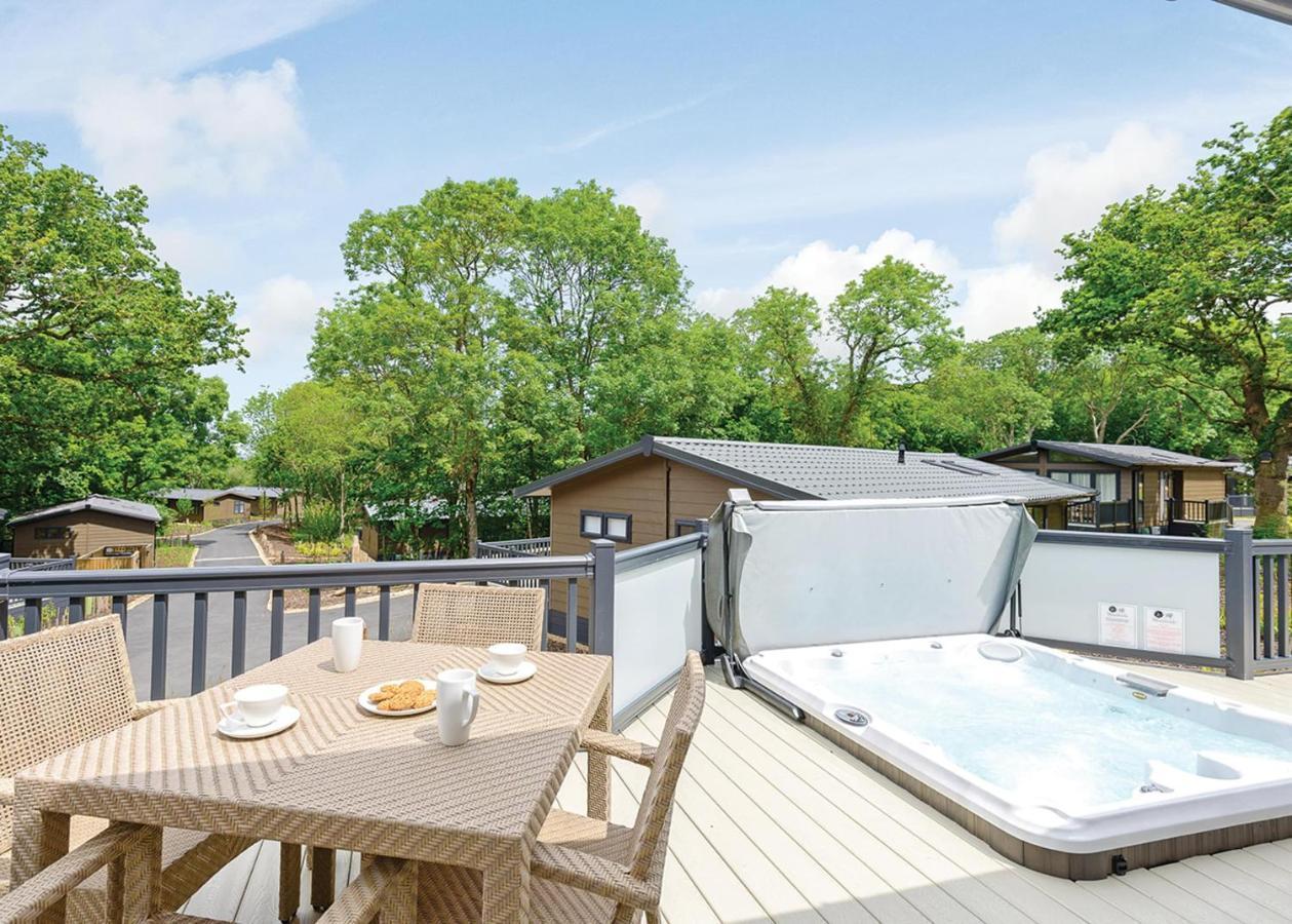 Woodside Bay Lodge Retreat Wootton Bridge  Eksteriør bilde